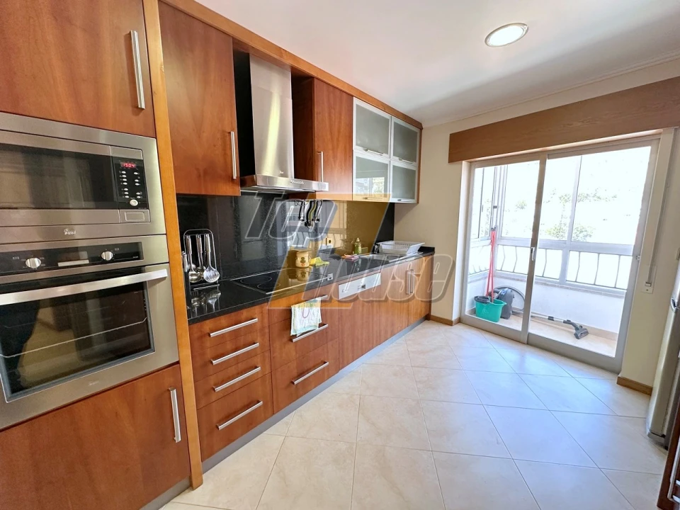 Apartamento T2 para Venda em Costa da Caparica Foto 7