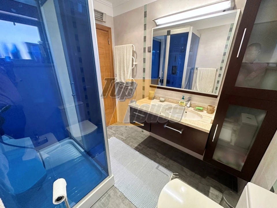 Apartamento T2 para Venda em Costa da Caparica Foto 16