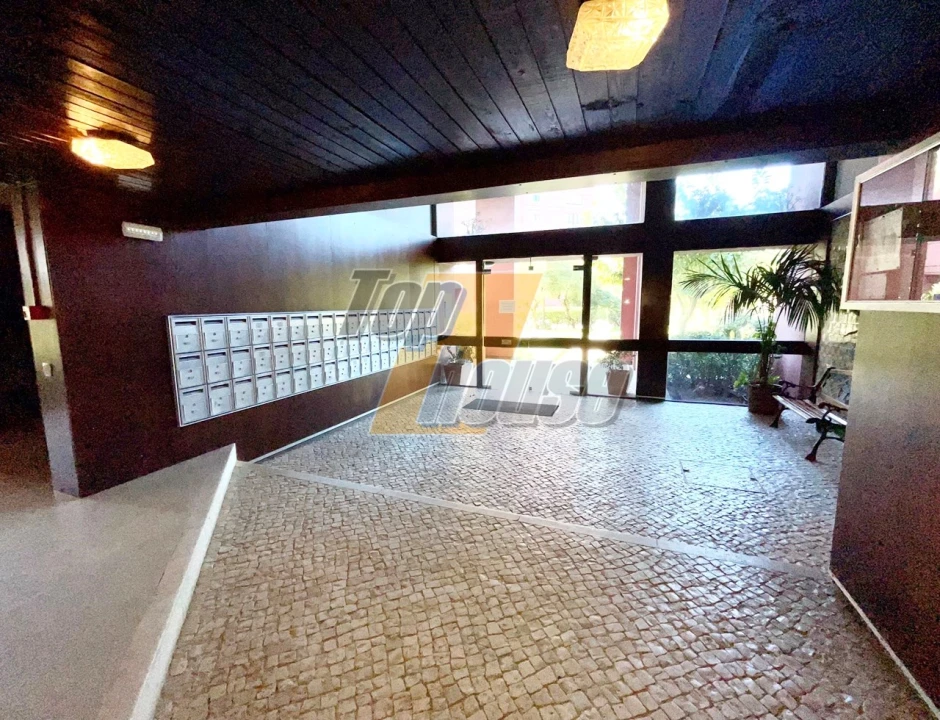 Apartamento T1 para Venda em Costa da Caparica Foto 21