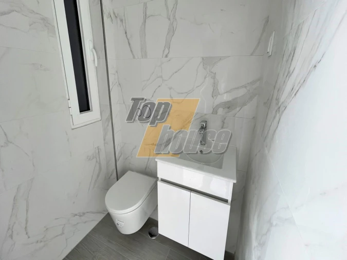 Moradia T2 para Venda em Corroios Foto 11