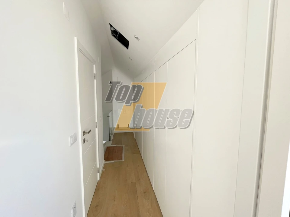 Moradia T3 para Venda em Costa da Caparica Foto 38