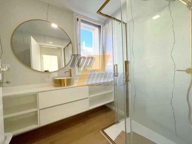 Moradia T3 para Venda em Costa da Caparica Foto 20