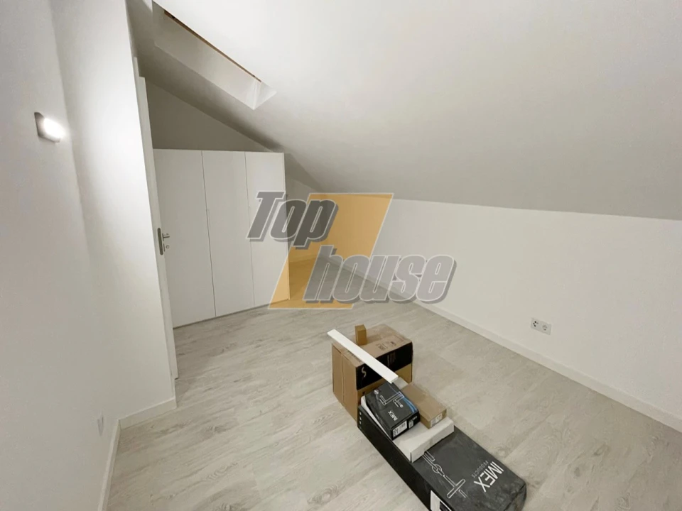 Moradia T2 para Venda em Corroios Foto 20