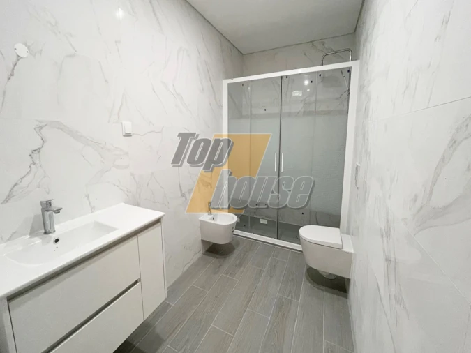 Moradia T2 para Venda em Corroios Foto 19