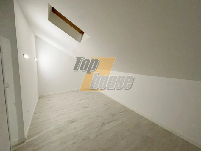 Moradia T2 para Venda em Corroios Foto 22