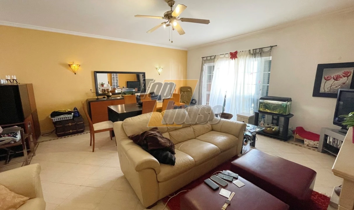 Moradia T3 para Venda em Corroios Foto 1