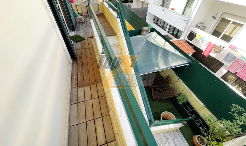 Moradia T3 para Venda em Corroios Foto 20