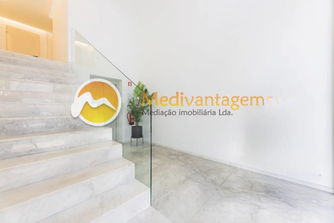 Apartamento T2 para Venda em Nogueiró e Tenões Foto 25