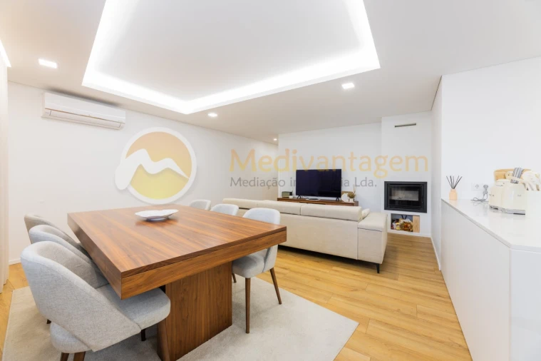 Apartamento T2 para Venda em Nogueiró e Tenões Foto 6