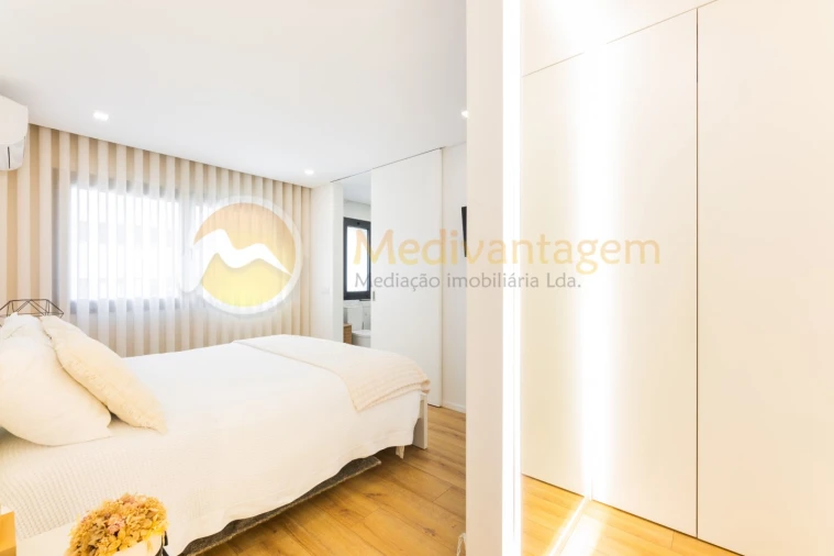 Apartamento T2 para Venda em Nogueiró e Tenões Foto 13