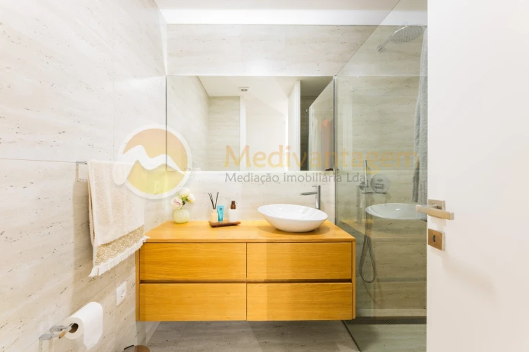 Apartamento T2 para Venda em Nogueiró e Tenões Foto 19