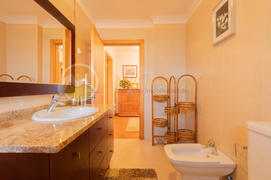 Apartamento T4 para Venda em Feitosa Foto 11