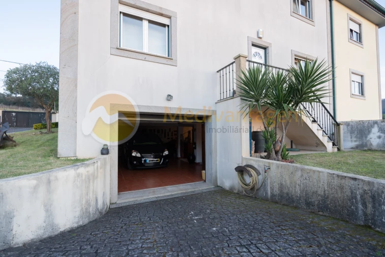 Apartamento T4 para Venda em Feitosa Foto 1