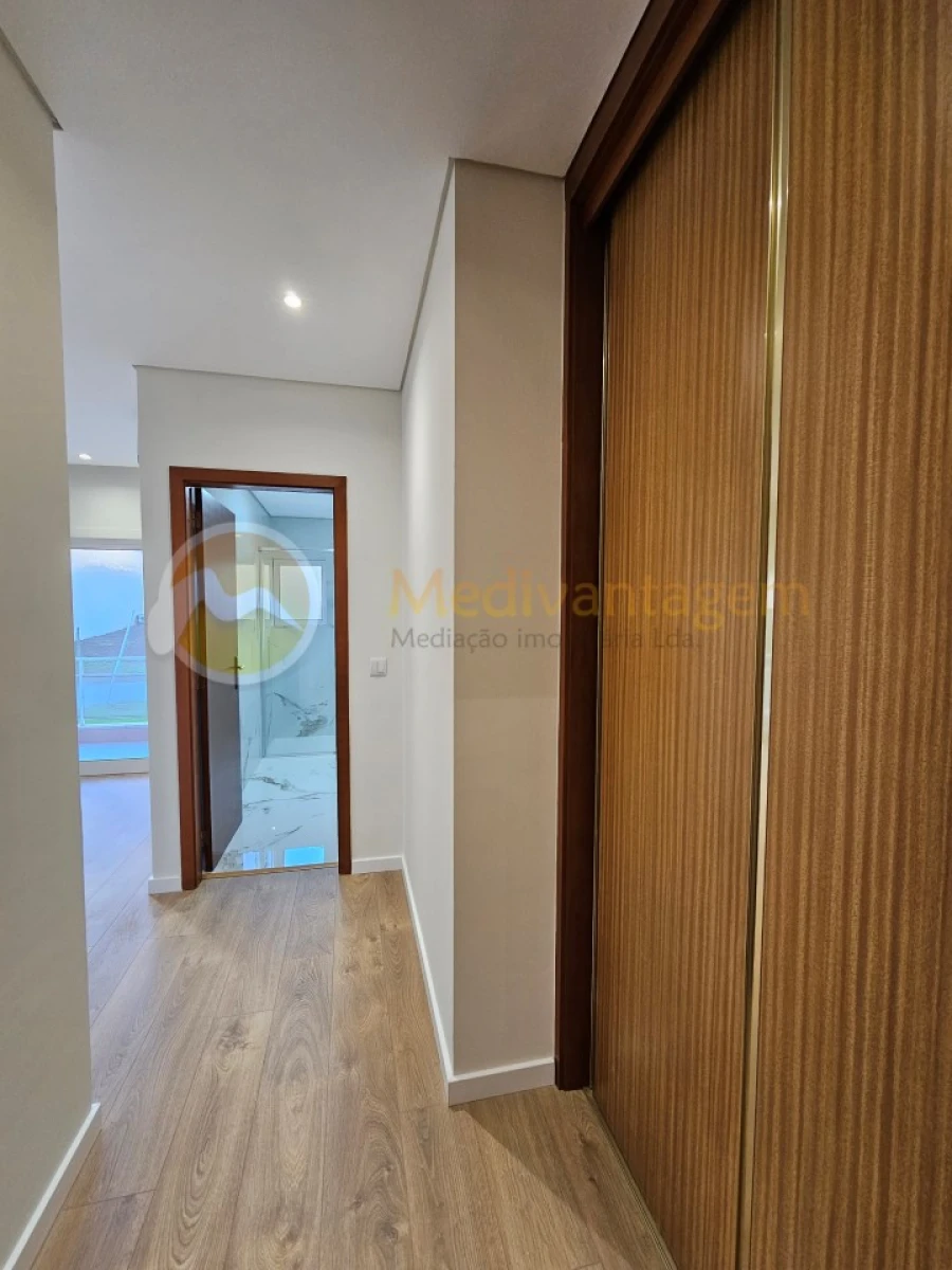 Apartamento T3 para Venda em Real, Dume e Semelhe Foto 13