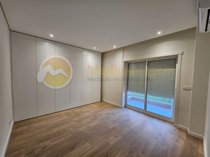 Apartamento T3 para Venda em Real, Dume e Semelhe Foto 16