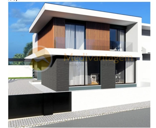 Moradia T4 para Venda em Palmeira Foto 2