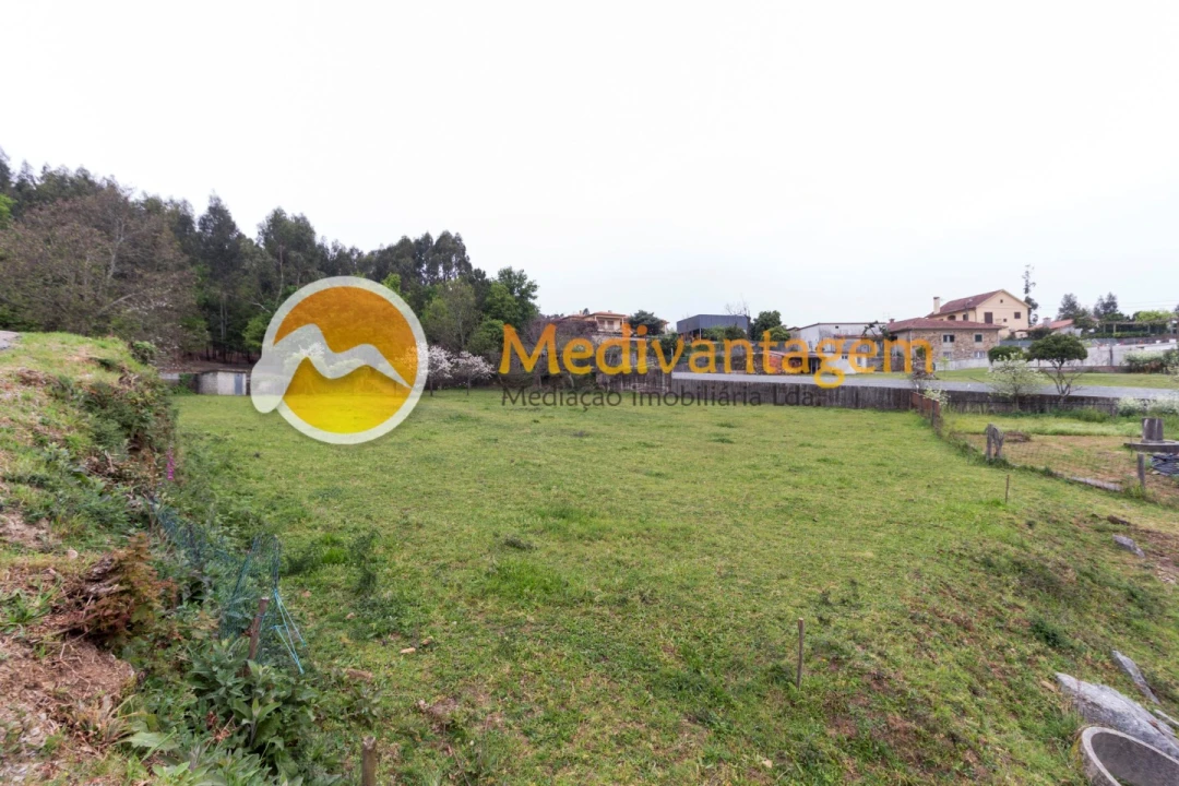 Terreno para Venda em Escariz (São Mamede) e Escariz (São Martinho) Foto 3