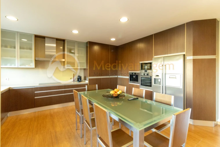 Moradia T3 para Venda em Mire de Tibães Foto 15