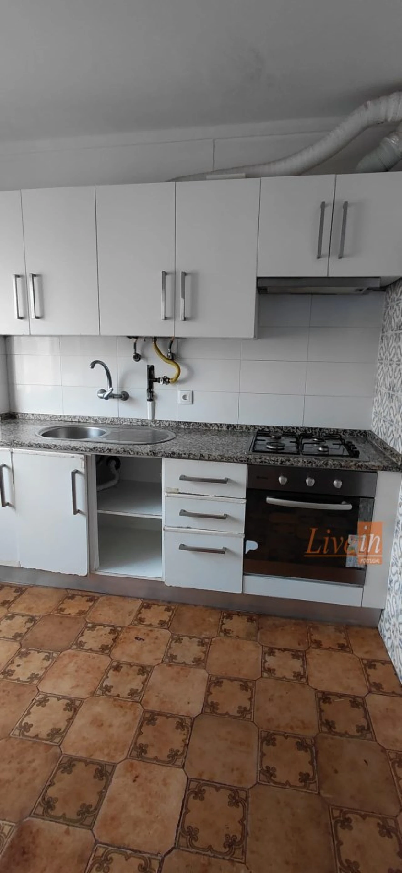 Apartamento T3 para Venda em Carregado e Cadafais Foto 3