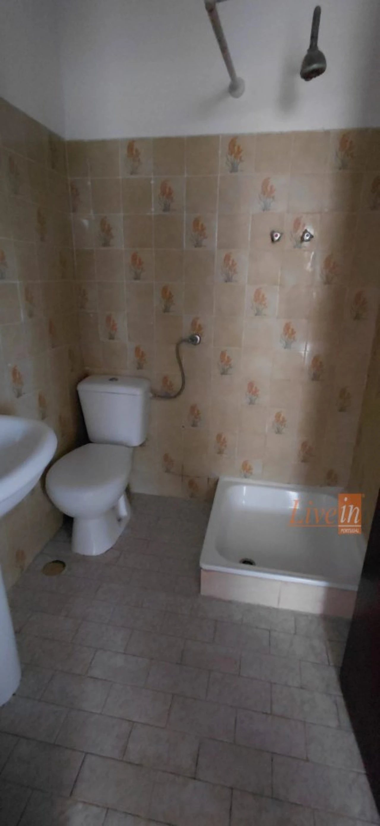 Apartamento T3 para Venda em Carregado e Cadafais Foto 13