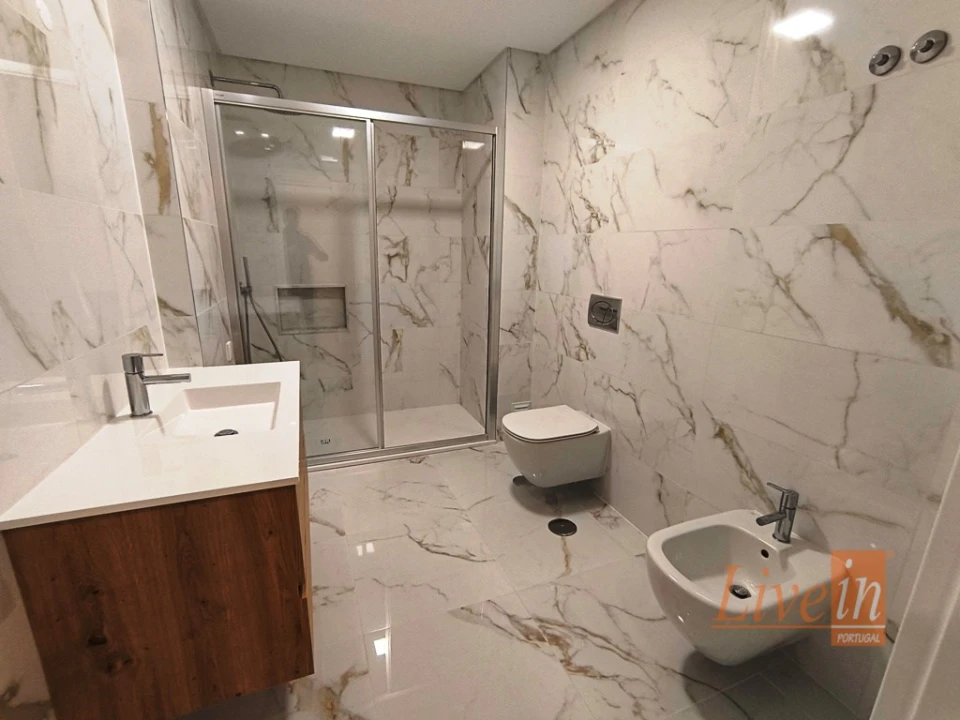 Apartamento T2 para Venda em Malveira e São Miguel de Alcainça Foto 11