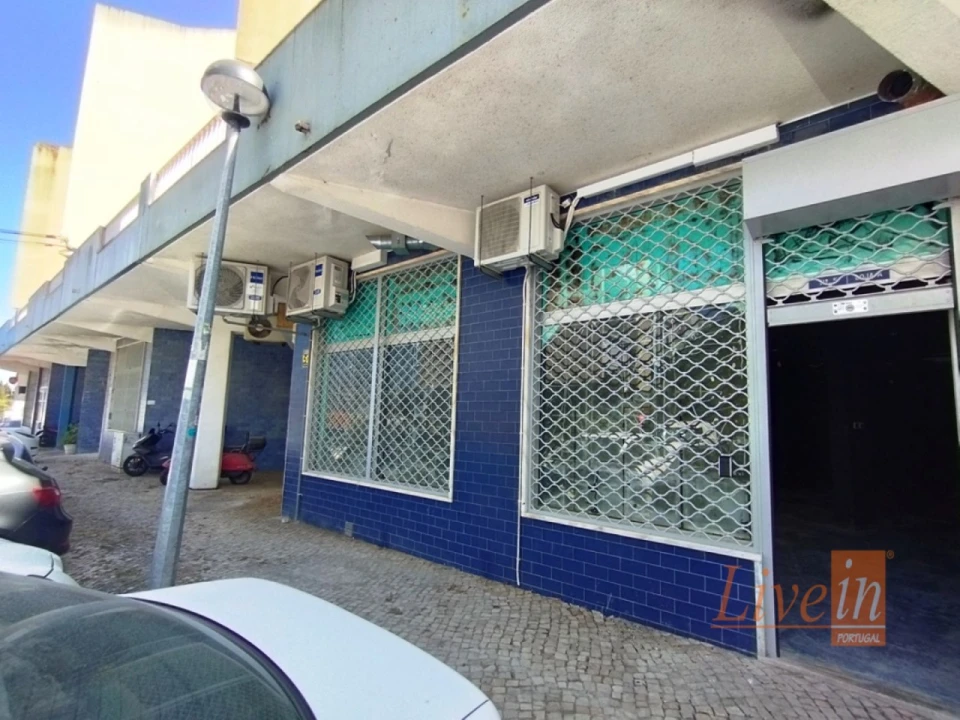 Loja para Venda em Loures Foto 11
