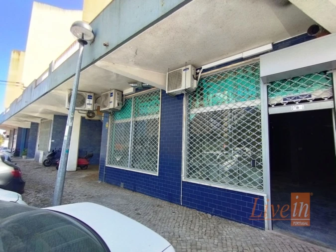 Loja para Venda em Loures Foto 11