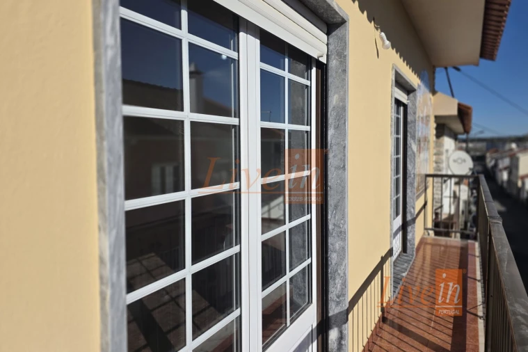 Moradia T4 para Venda em Bombarral e Vale Covo Foto 4