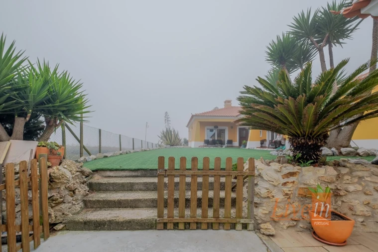 Moradia T8 para Venda em São Pedro da Cadeira Foto 5