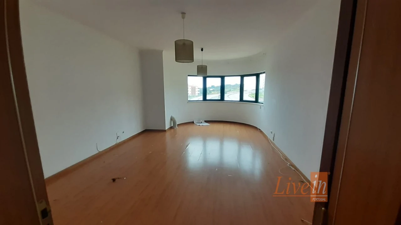 Apartamento T3 para Venda em Aldeia Galega da Merceana e Aldeia Gavinha Foto 3