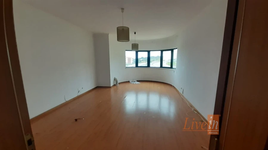 Apartamento T3 para Venda em Aldeia Galega da Merceana e Aldeia Gavinha Foto 3