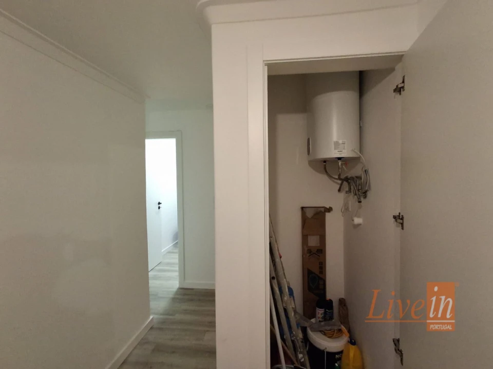 Apartamento T2 para Venda em Massamá e Monte Abraão Foto 7