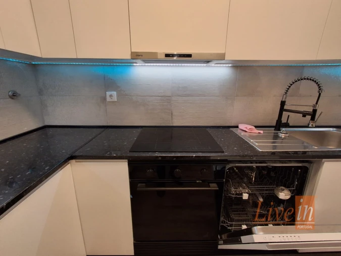 Apartamento T2 para Venda em Massamá e Monte Abraão Foto 4