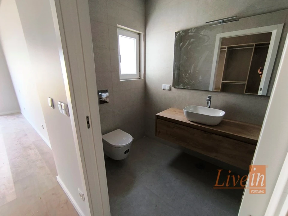 Moradia T4 para Venda em Ericeira Foto 18