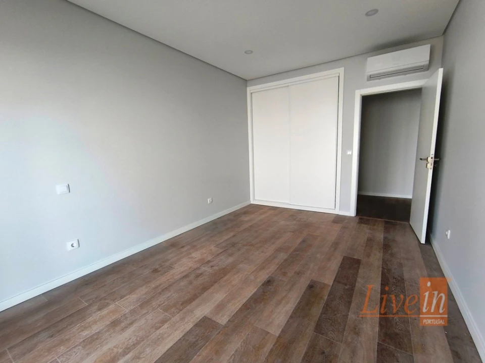 Moradia T4 para Venda em Ericeira Foto 20