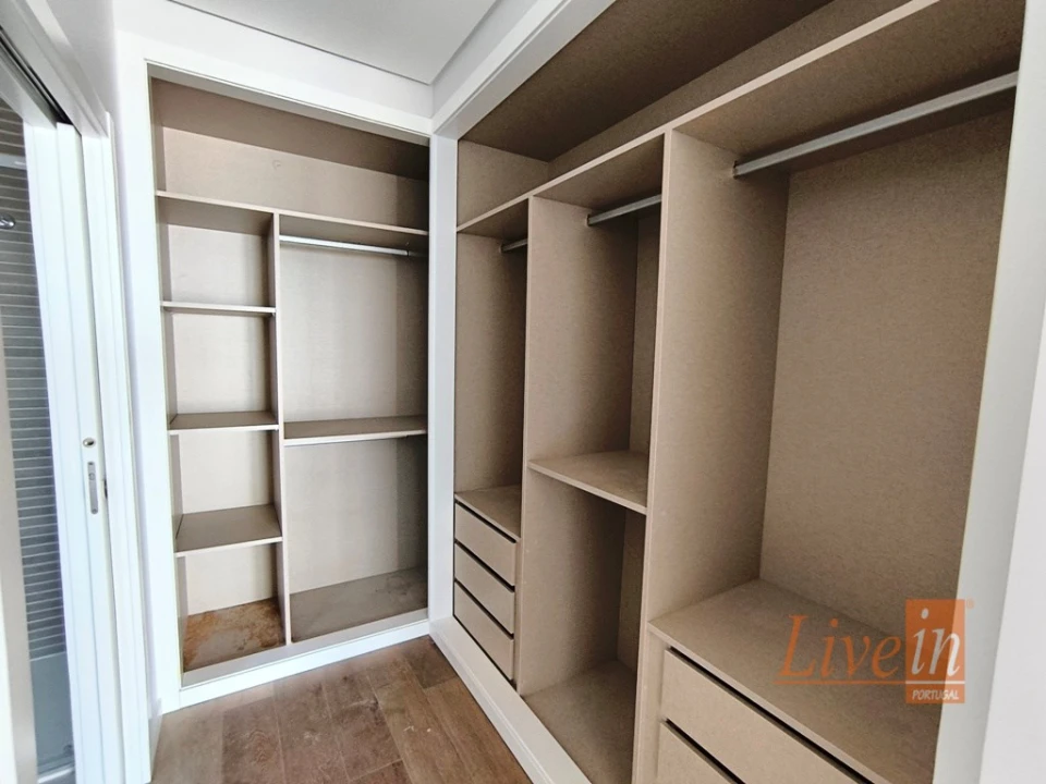 Moradia T4 para Venda em Ericeira Foto 23