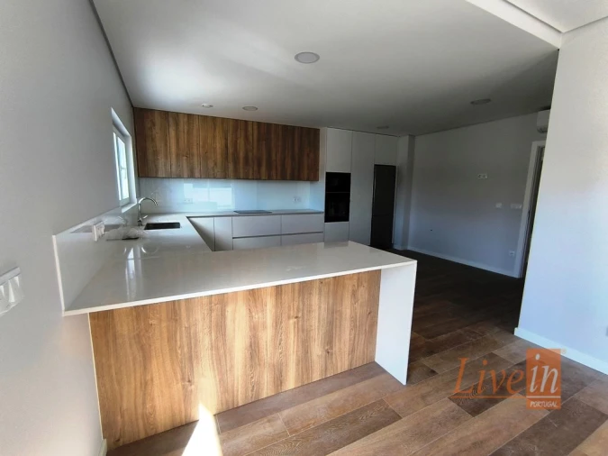 Moradia T4 para Venda em Ericeira Foto 10