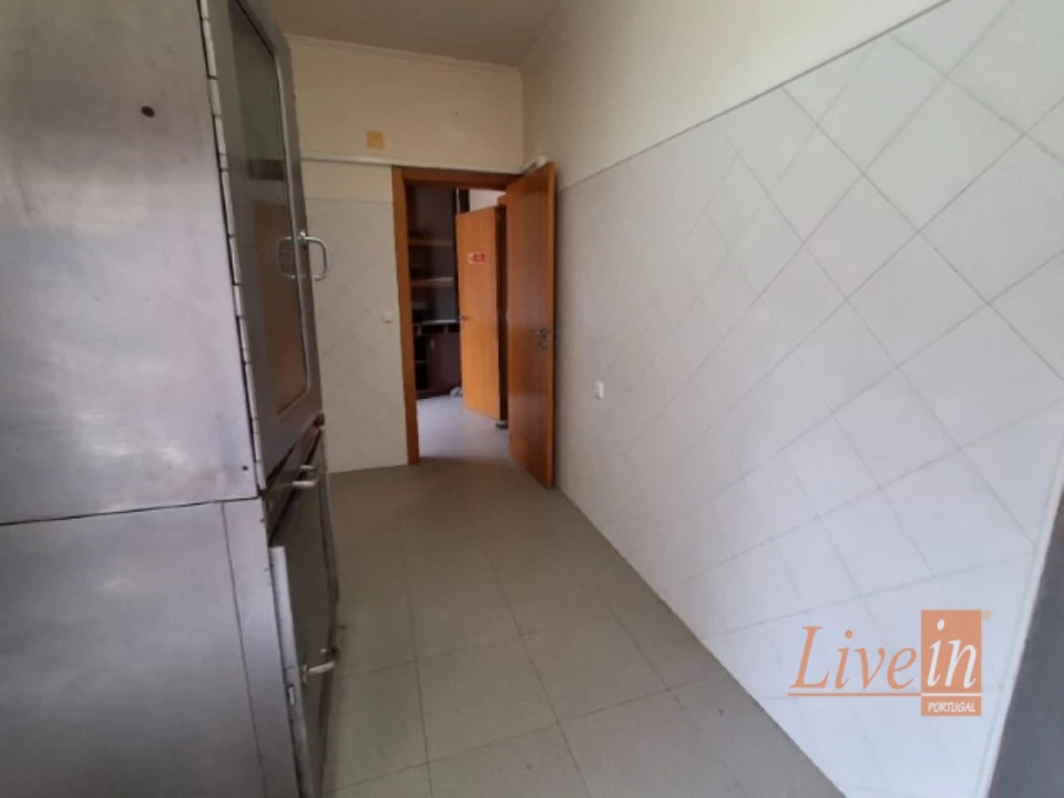 Loja para Venda em Ericeira Foto 26