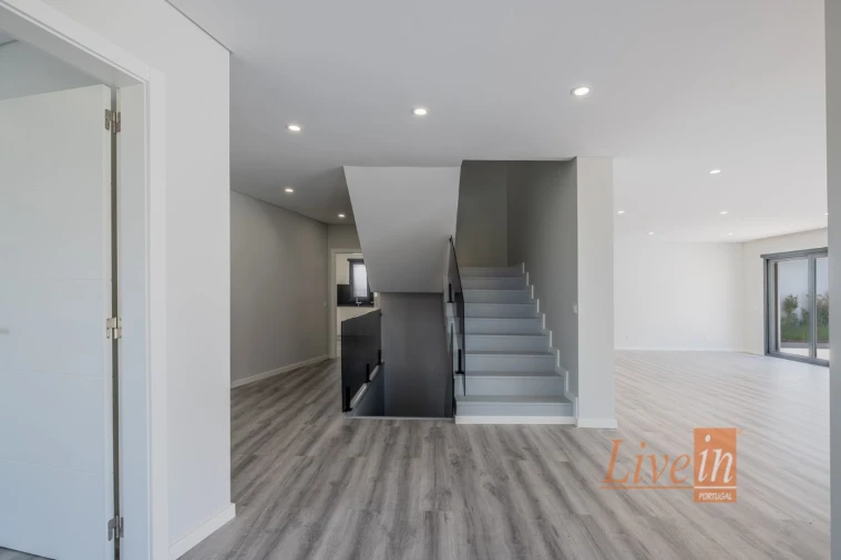 Moradia T5 para Venda em Enxara do Bispo, Gradil e Vila Franca do Rosário Foto 21