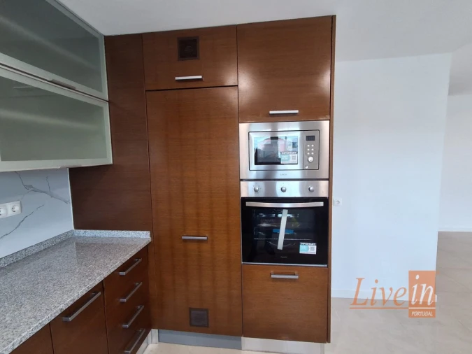 Moradia T3 para Venda em Silveira Foto 10