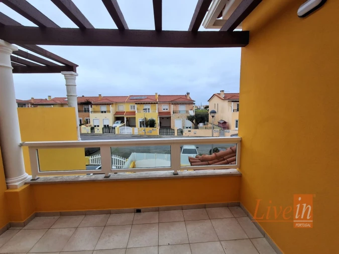 Moradia T3 para Venda em Silveira Foto 29