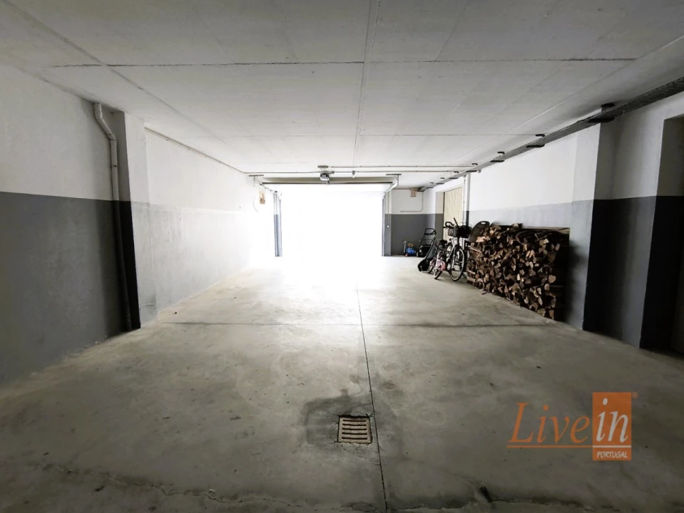 Moradia T4 para Venda em Ericeira Foto 40