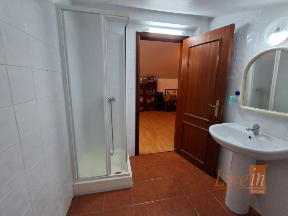 Moradia T4 para Venda em Mafra Foto 38