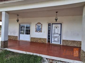 Moradia T4 para Venda em Mafra