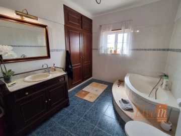 Moradia T4 para Venda em Mafra
