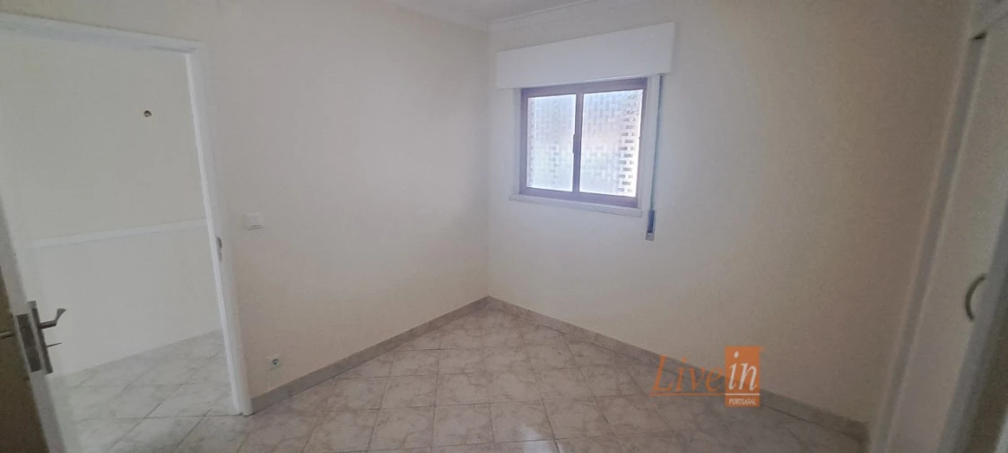 Apartamento T1 para Venda em São João das Lampas e Terrugem Foto 12