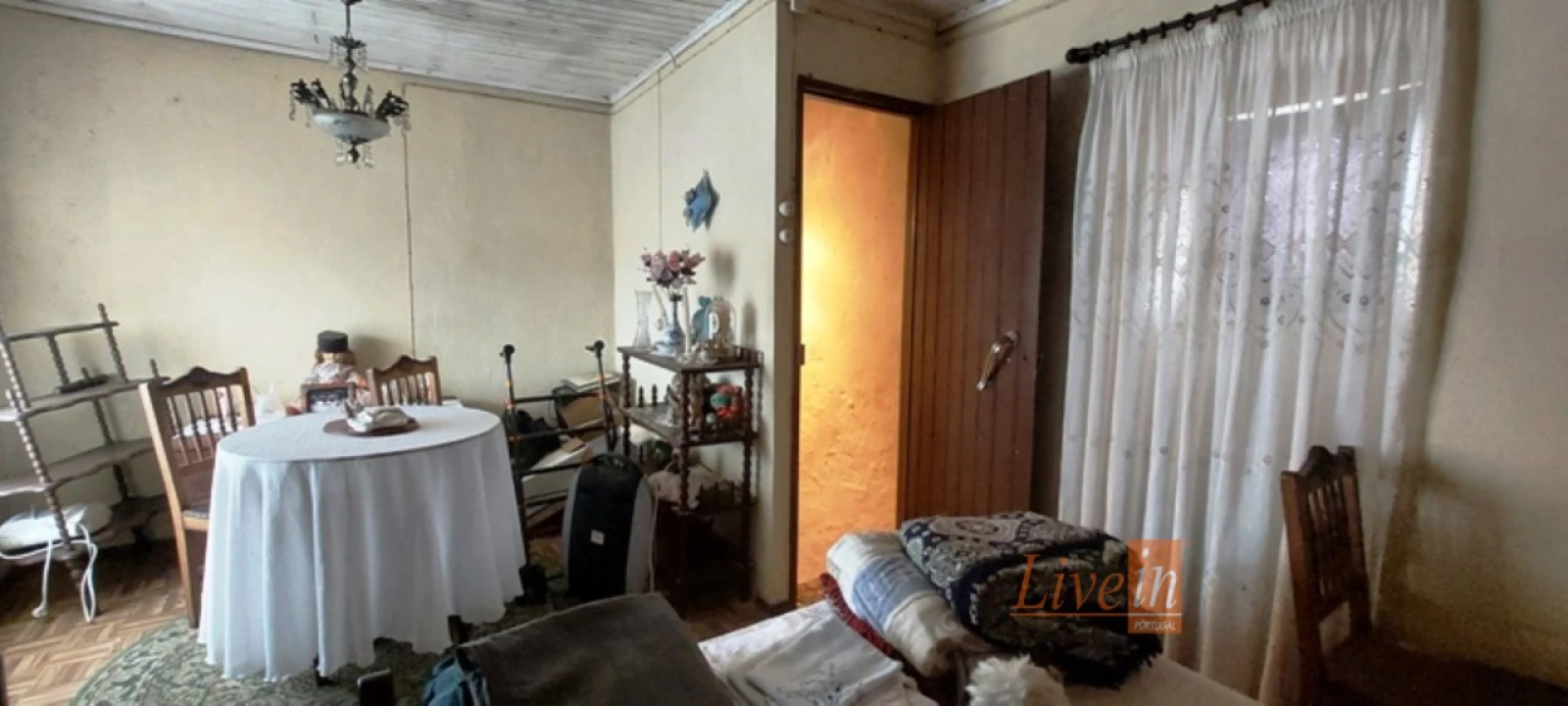 Moradia T2 para Venda em Igreja Nova e Cheleiros Foto 4