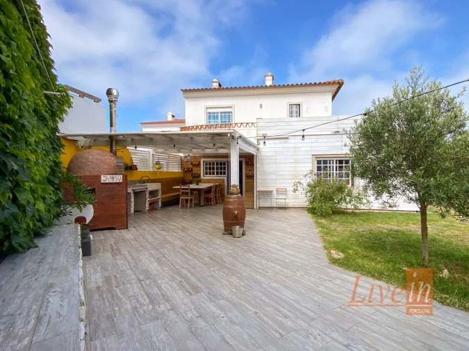 Moradia T3 para Venda em Ericeira Foto 2