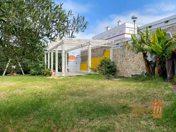 Moradia T3 para Venda em Ericeira Foto 9