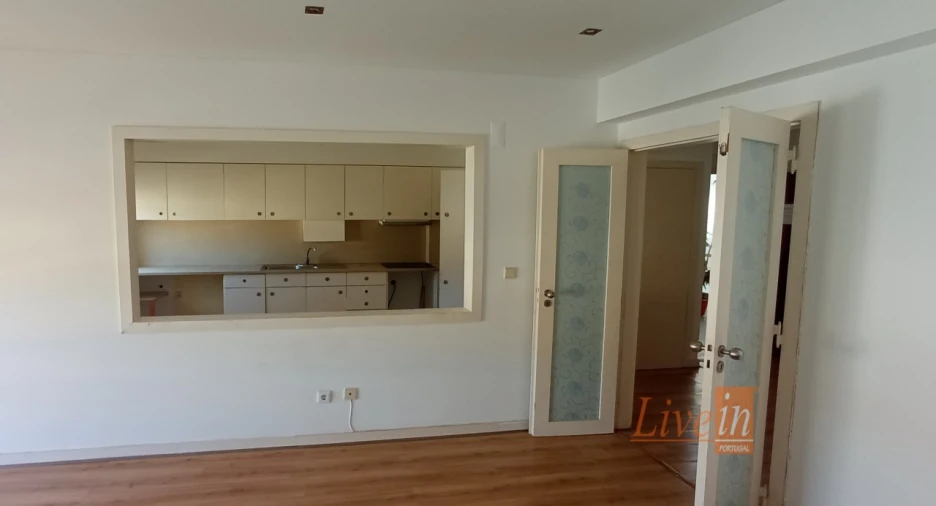 Apartamento T2 para Venda em Malveira e São Miguel de Alcainça Foto 7